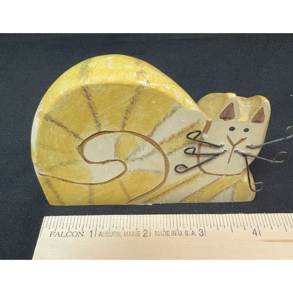 Vintage 1999 Tender Heart Treasures Carved Wooden Tabby Cat Figure 4